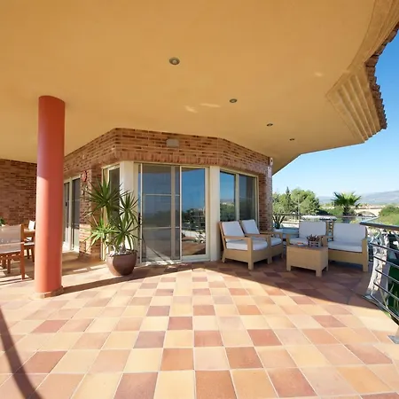 Villa Bonfill *
